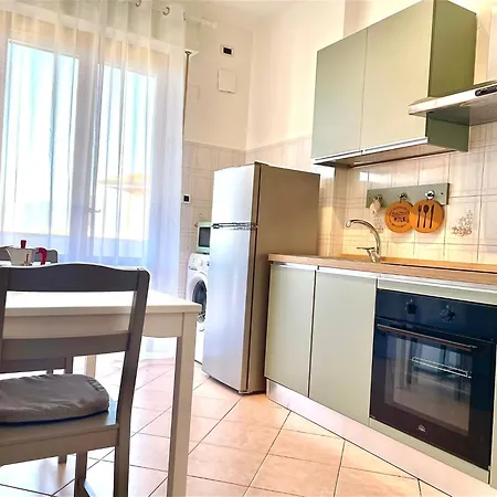Apartamento Landi 13 - Attico 2 Camere, Balcone, Parcheggio, Ascensore Pisa